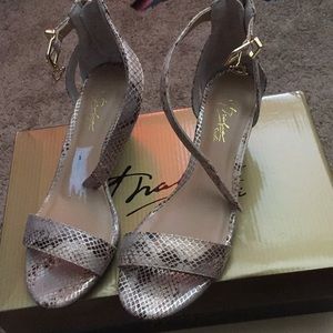 Shoes new Thalia Sodi